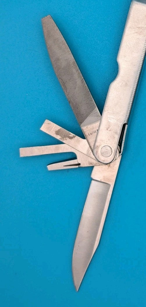 LEATHERMAN Super TOOL Multi Function Tool PLIERS, Stainless! 01/96 DATE