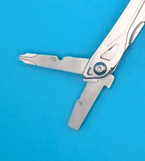 LEATHERMAN WINGMAN MULTI-TOOL! FAST SHIPPING!