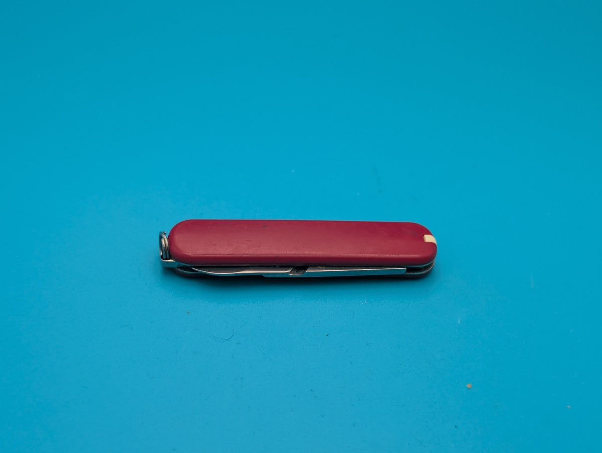 Victorinox Ambassador 74mm Swiss Army Knife Multi Tool!