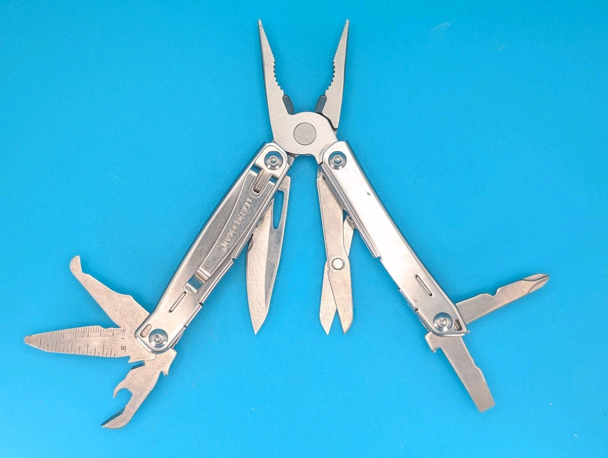 Leatherman Wingman Multi-Tool with Sheath
