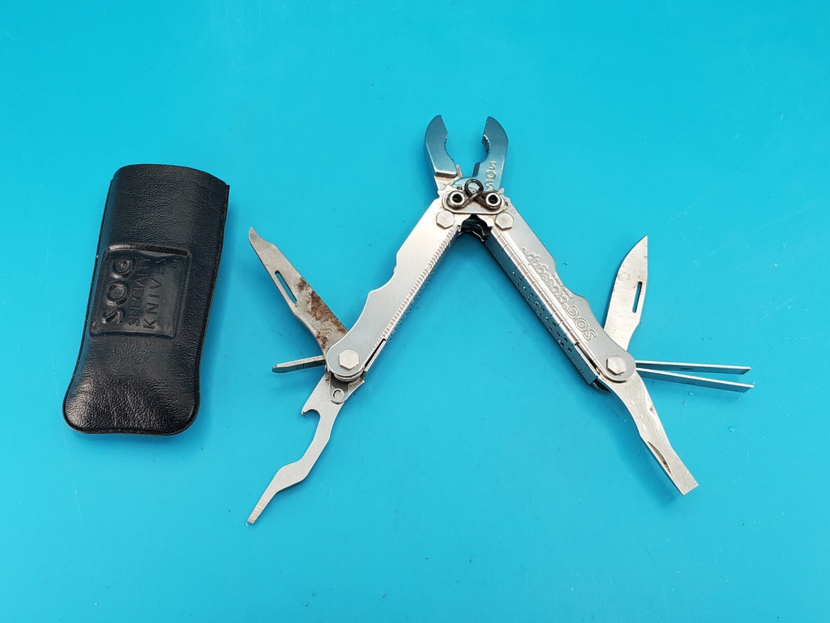 SOG Crossgrip Multitool Knife! With Sheath!