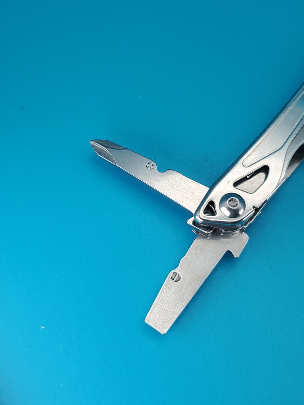 Leatherman Sidekick Multi-Tool, Knife, Pliers, Saw, Stainless!