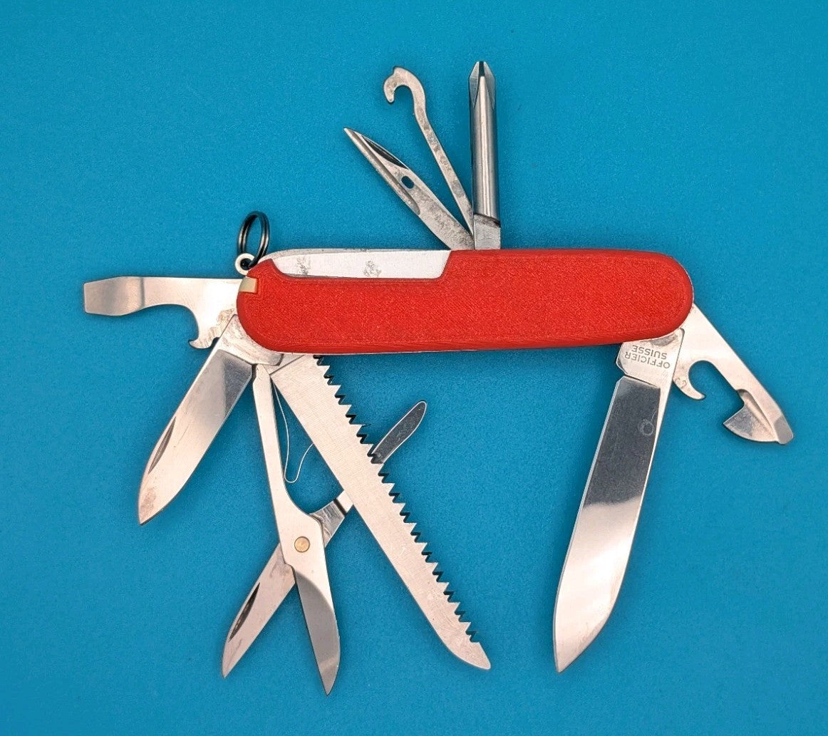 CUSTOM VICTORINOX FIELDMASTER GLOW IN THE DARK SWISS ARMY KNIFE MULTI TOOL!