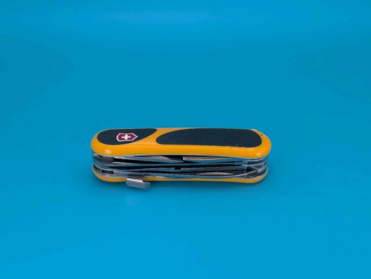 Victorinox EvoGrip S18 Yellow & Black Swiss Army Knife Multi Tool!