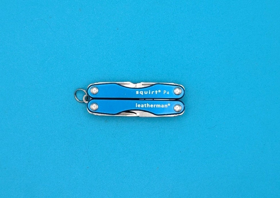 Leatherman Squirt P4 Multi-Tool, Key Ring, Retired, BLUE!