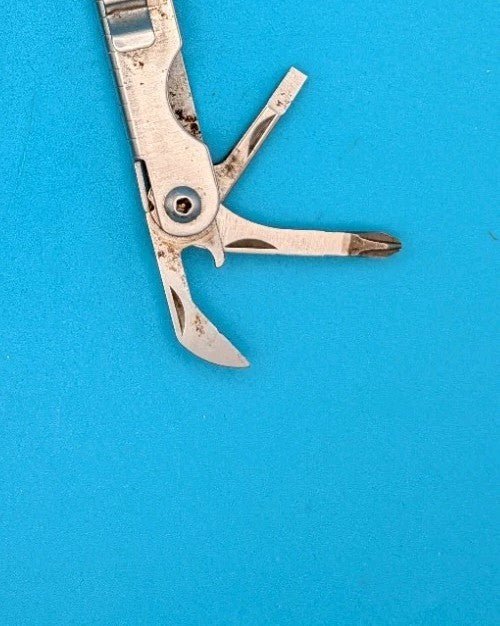 Leatherman SideClip Multi-Tool! 08/03 DATE STAMP! RARE! BASS PRO SHOPS