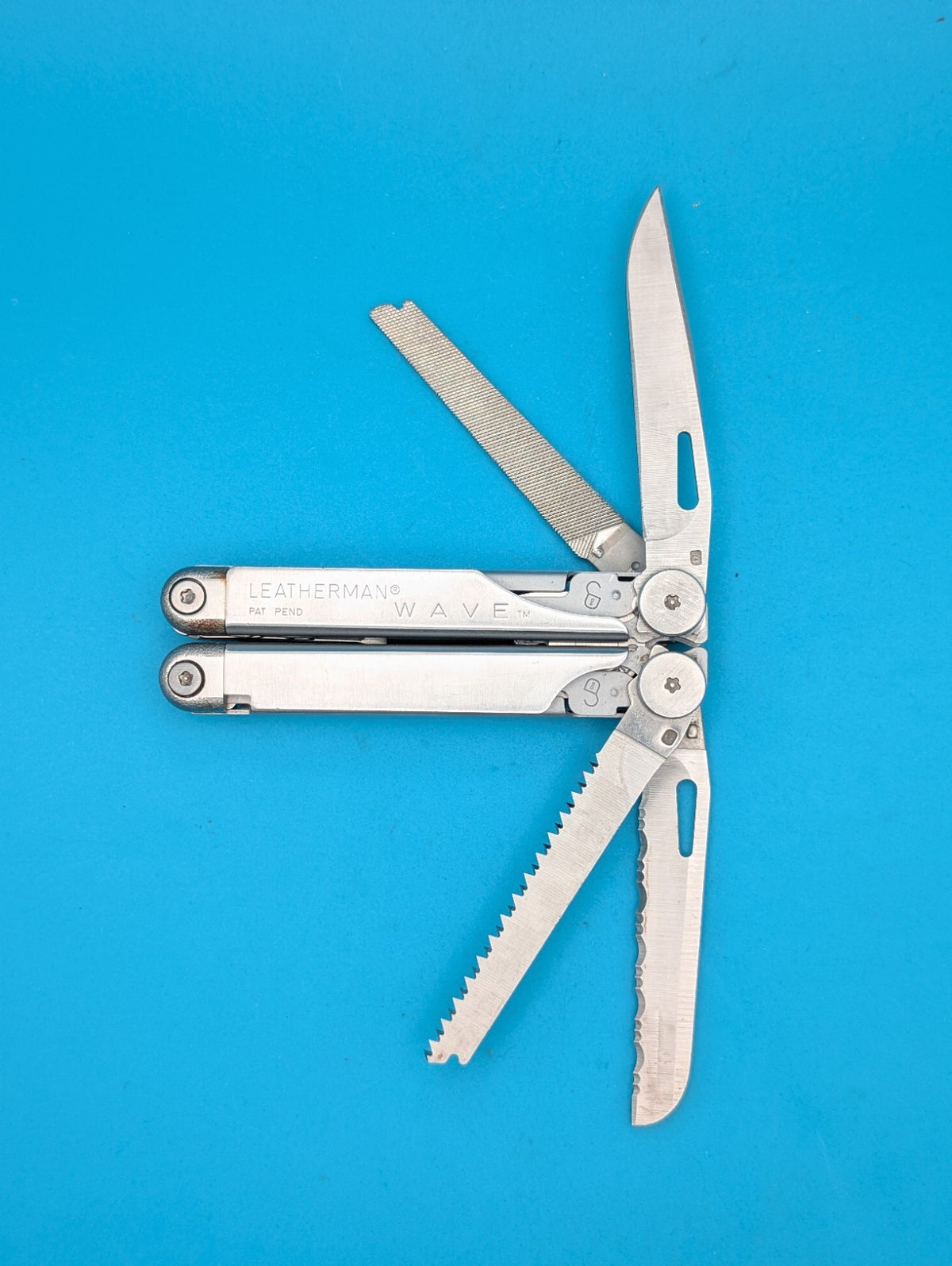 Leatherman Wave Original Vintage Retired, Dated 0401 (APRIL, 2001)