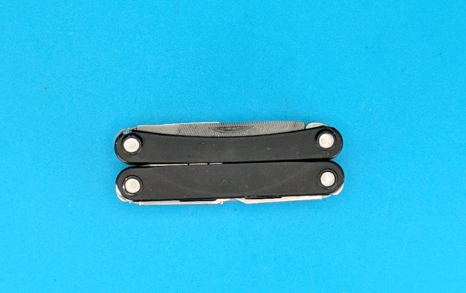 Leatherman SQUIRT PS4 Multi-Tool With Pliers Scissors Knife BLACK!