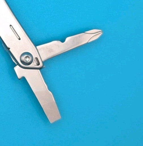 Leatherman Sidekick Multi-Tool, Knife, Pliers, Saw, Stainless!