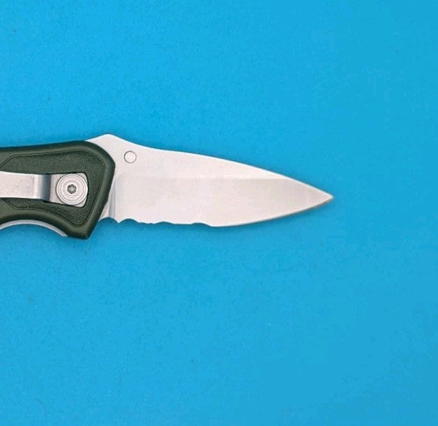 Vintage Leatherman Crater Green Combo Edge Pocket Knife! RARE!
