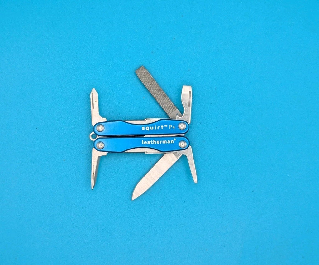 Leatherman Squirt P4 Multi-Tool, Key Ring, Retired, BLUE!