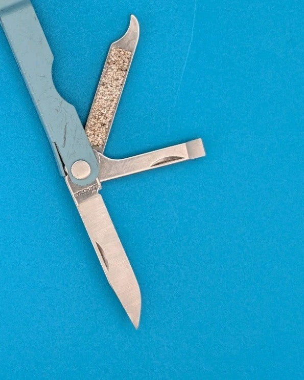 Leatherman Micra Multi-Tool, Knife, Scissors, Key Ring, Artic Blue!