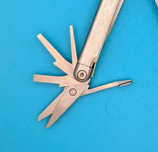 Vintage Leatherman Wave Original Multi Tool! , Dated 0402 (APR, 2002)