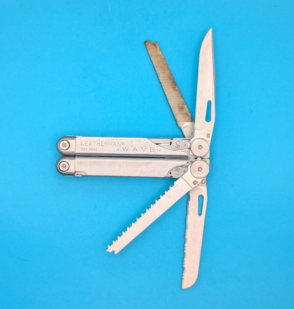 Vintage Leatherman Wave Original Multi Tool! , Dated 03/02 (MAR, 2002)