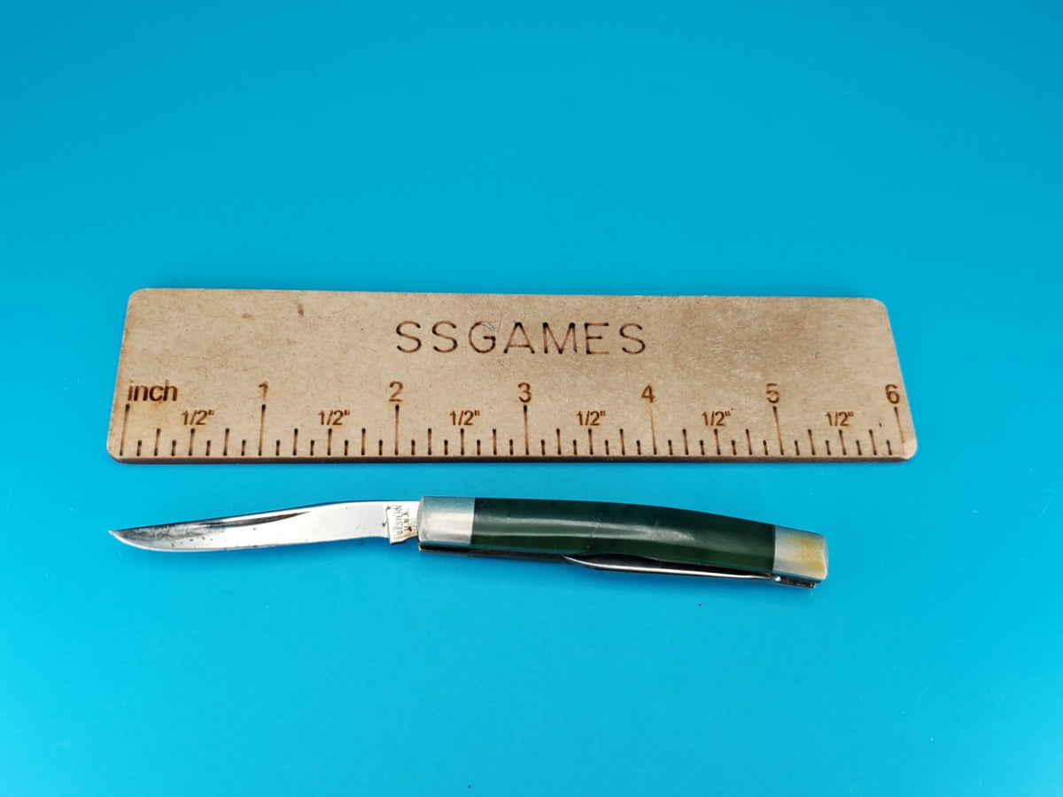 Vintage Western USA 441 Two Blade Pocket Knife! Green Handle!