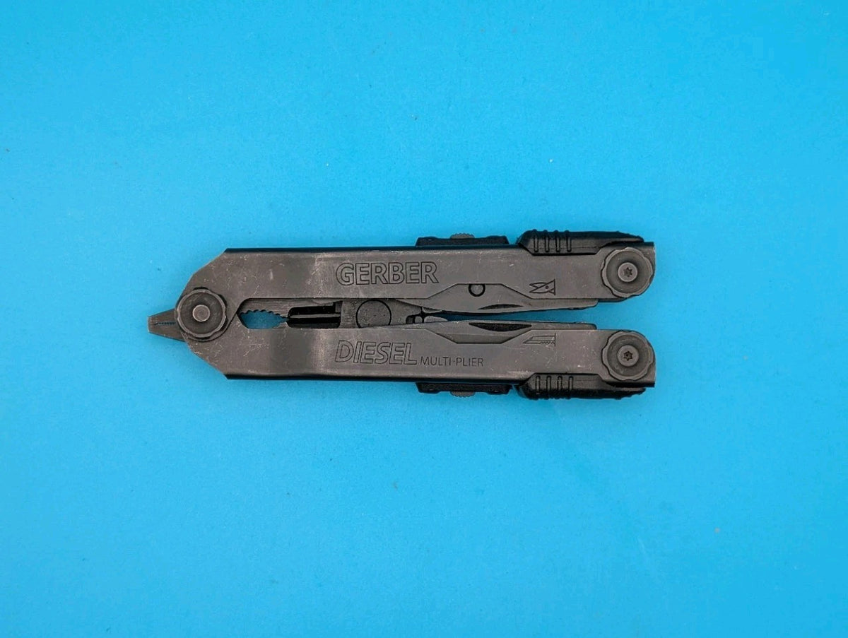 Gerber Diesel Multi Plier Multi-Tool! BLACK! WITH SHEATH!