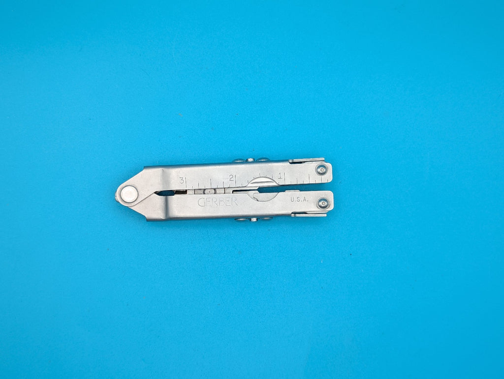 Gerber Vintage Stainless Steel Bluntnose MP400 Multi-Tool!