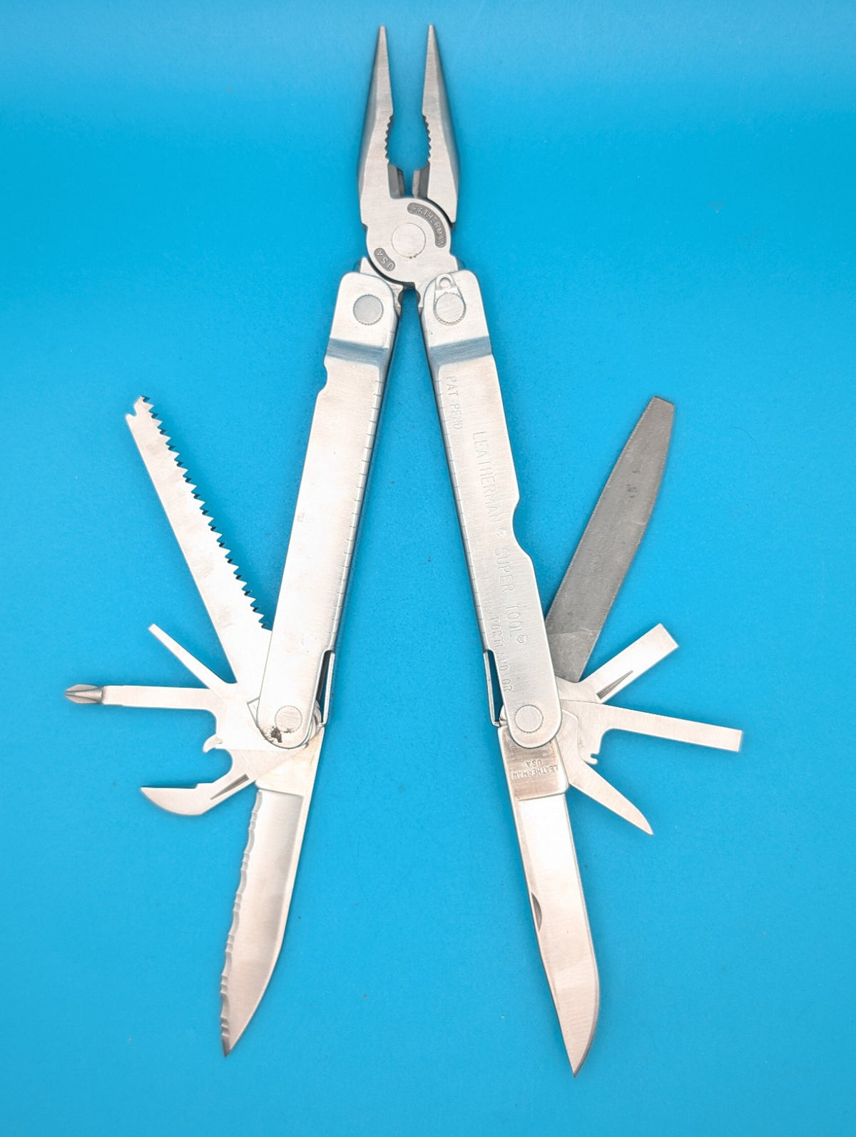 LEATHERMAN Super TOOL Multi Function Tool PLIERS, Stainless! 08/00 DATE