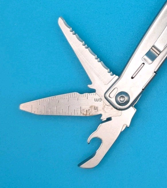 Leatherman Sidekick Multi-Tool, Knife, Pliers, Saw, Stainless