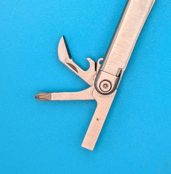 Vintage Leatherman Wave Original Multi Tool, Dated 11/00 (Nov, 2000)