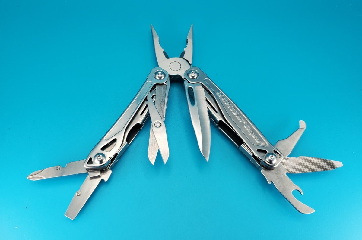 LEATHERMAN WINGMAN MULTI-TOOL! WITH SHEATH! FREE SHIPPING!