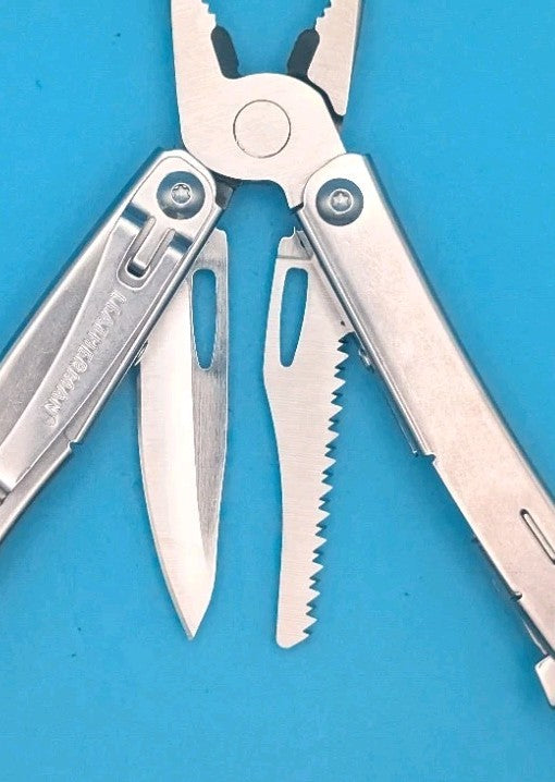 Leatherman Sidekick Multi-Tool, Knife, Pliers, Saw, Stainless!