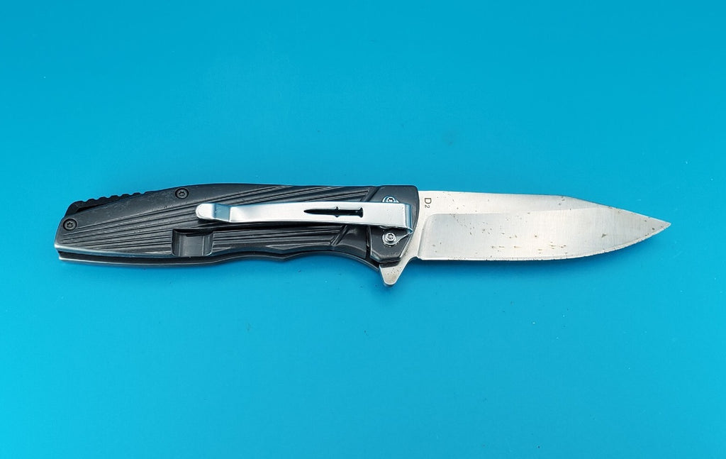 Camillus D2 Steel Flipper Open Pocket Knife!