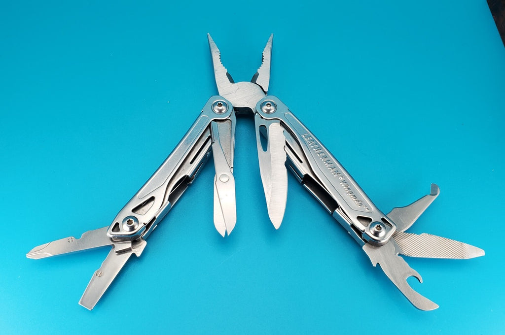 LEATHERMAN WINGMAN MULTI-TOOL! FAST SHIPPING!