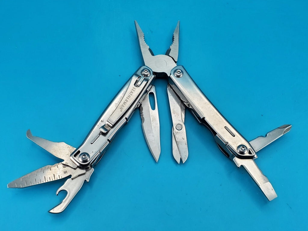 LEATHERMAN WINGMAN MULTI-TOOL! FAST SHIPPING!