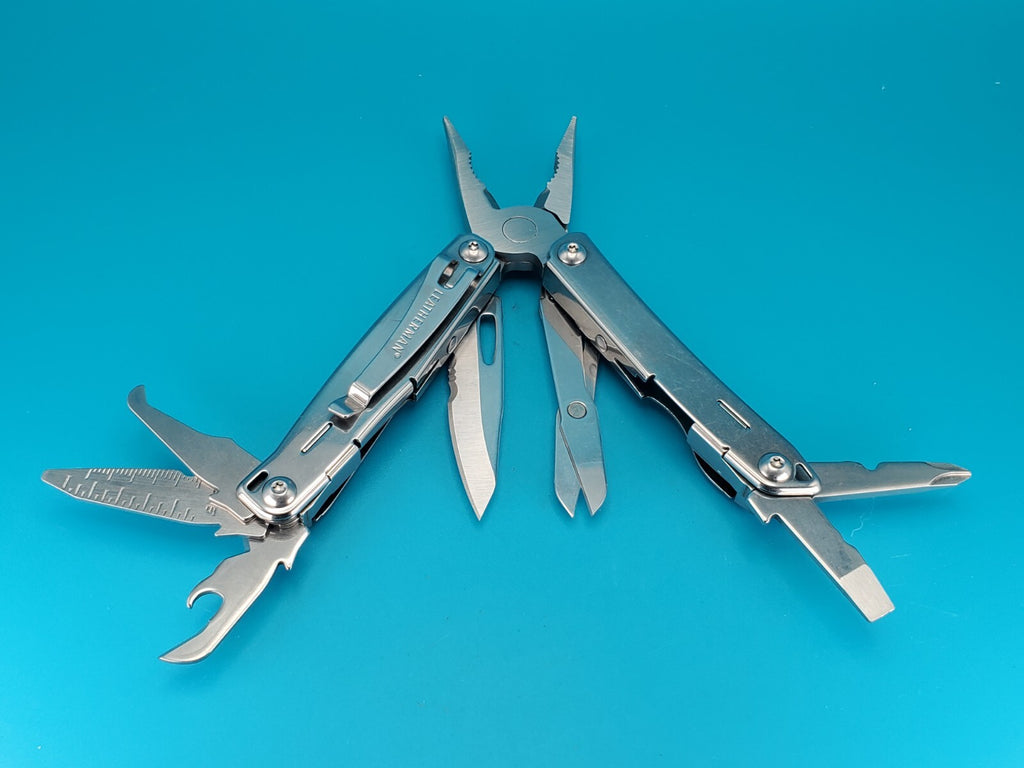 LEATHERMAN WINGMAN MULTI-TOOL! FAST SHIPPING!