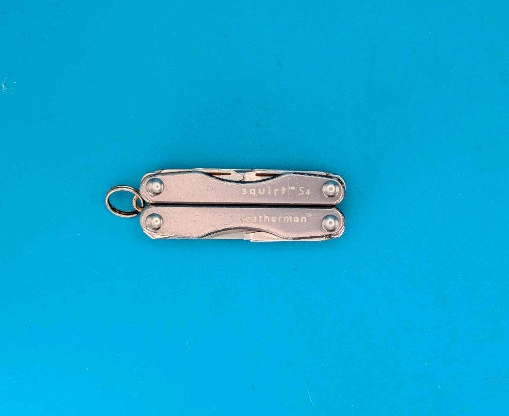Leatherman Squirt S4 Multi-Tool, Key Ring, Retired, GRAY!