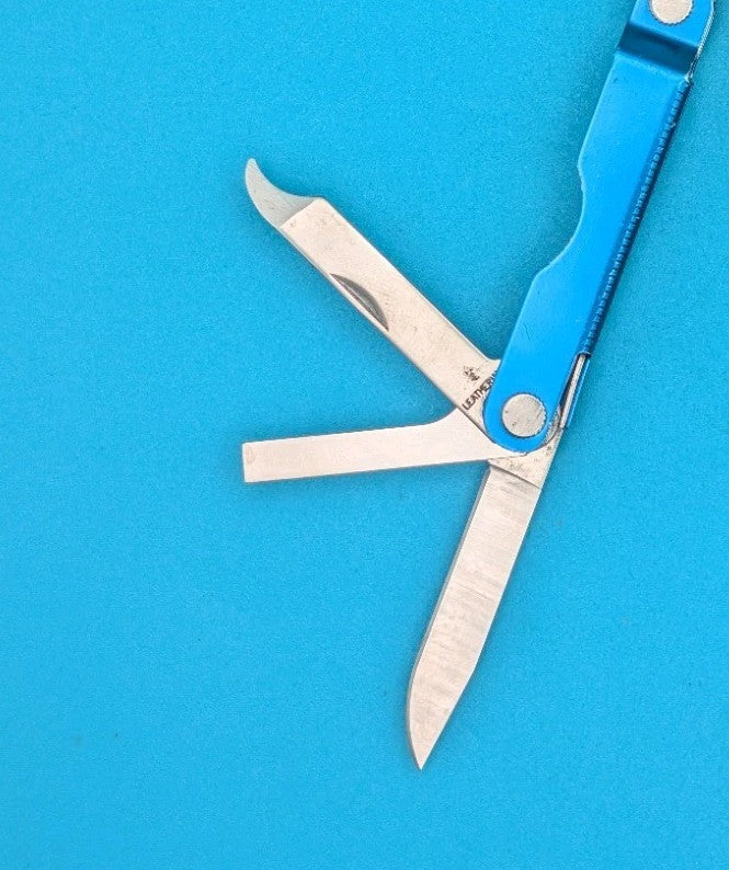 Leatherman Micra Multi-Tool, Knife, Scissors, Key Ring, Blue!