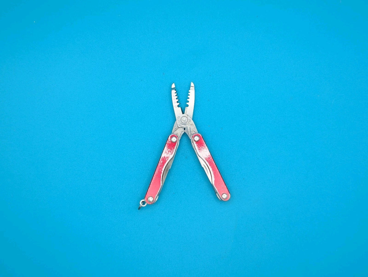 Leatherman Squirt E4 USA Radio Shack! Limited Edition!