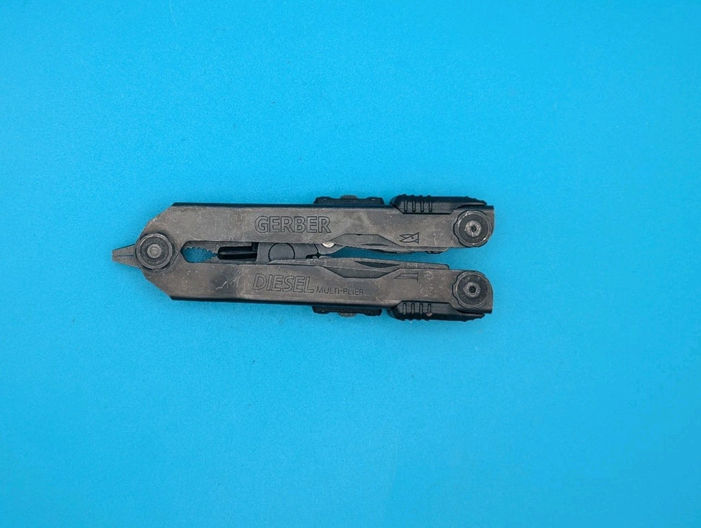 Gerber Diesel Multi Plier Multi-Tool! BLACK!