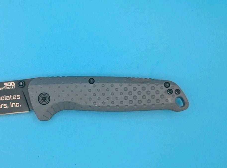 SOG Adventurer LB Lockback Gray Folding 5Cr15MoV Pocket Knife!