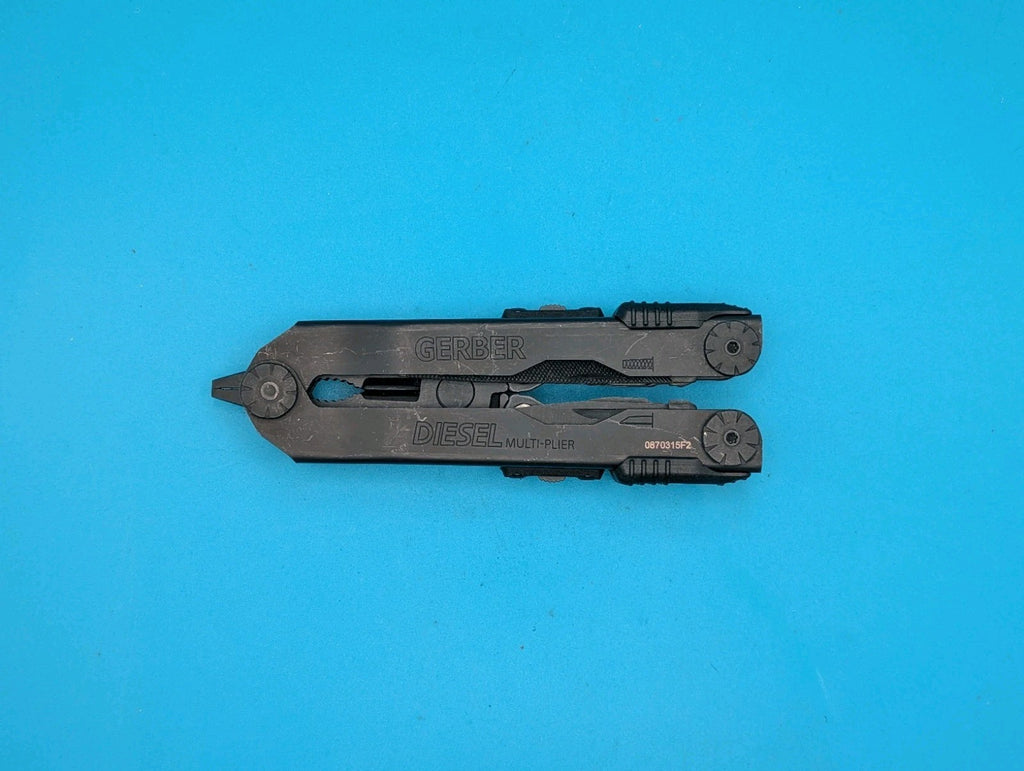 Gerber Diesel Multi Plier Multi-Tool! BLACK! WITH SHEATH!
