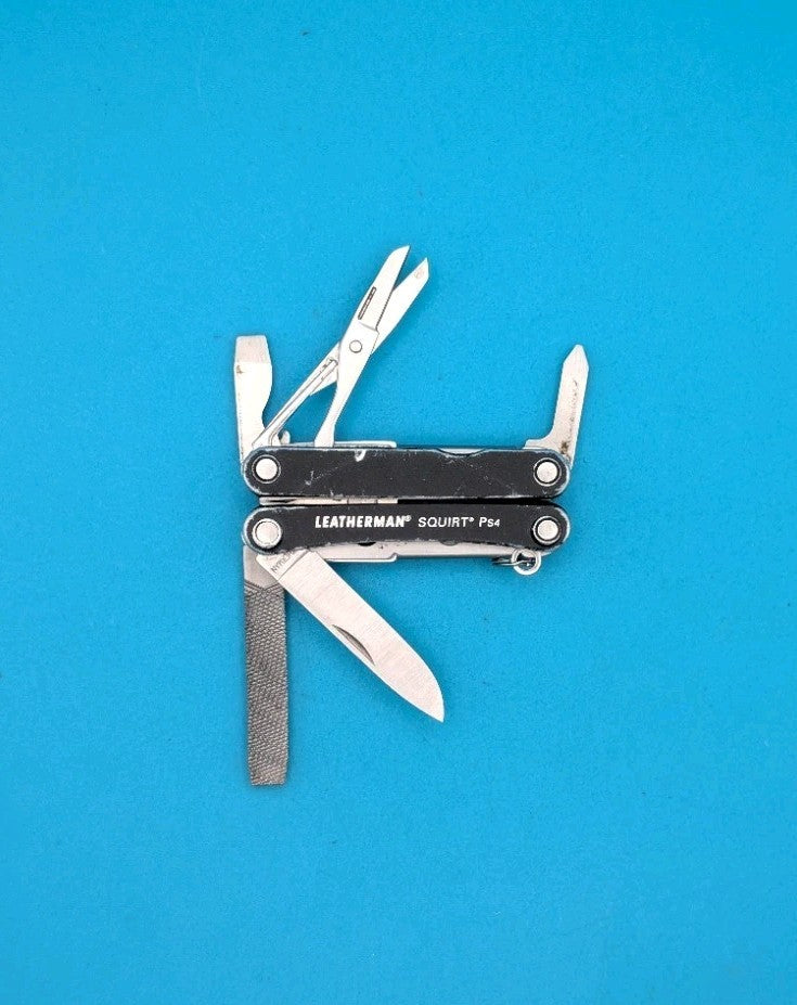 Leatherman SQUIRT PS4 Multi-Tool With Pliers Scissors Knife BLACK!