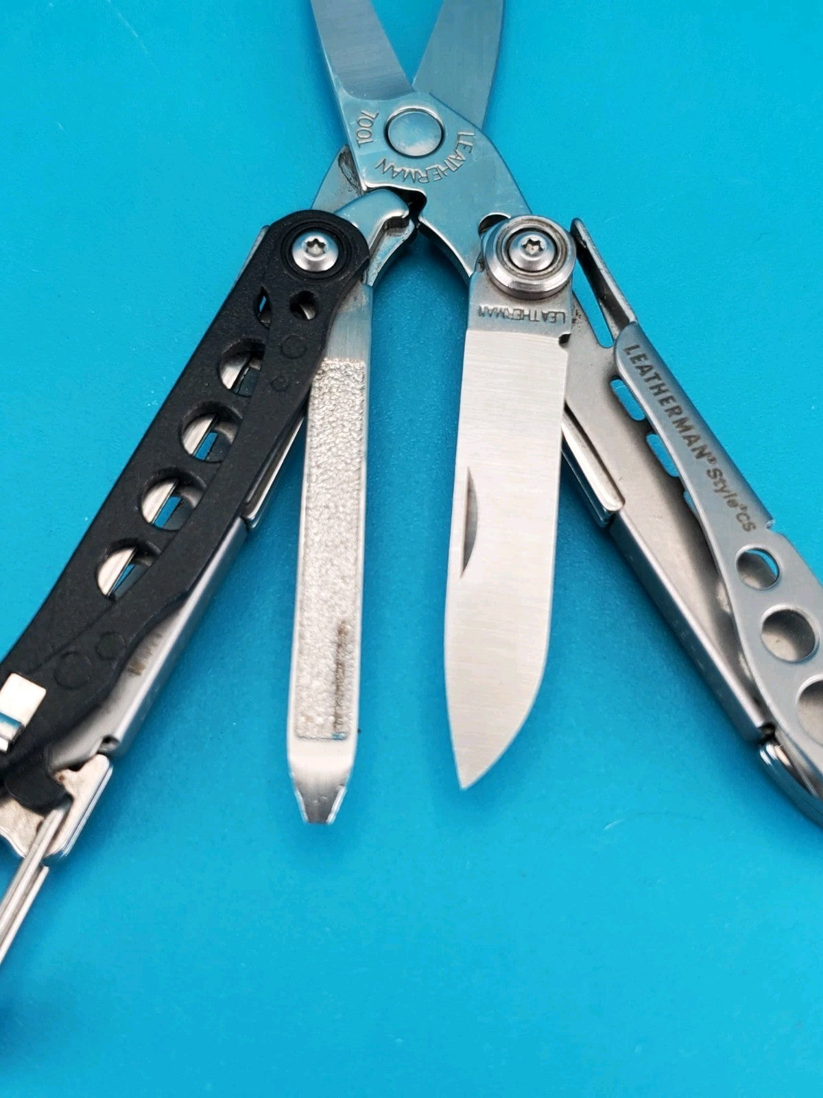 Leatherman Style CS Black Multi-Tool! FAST SHIPPING!