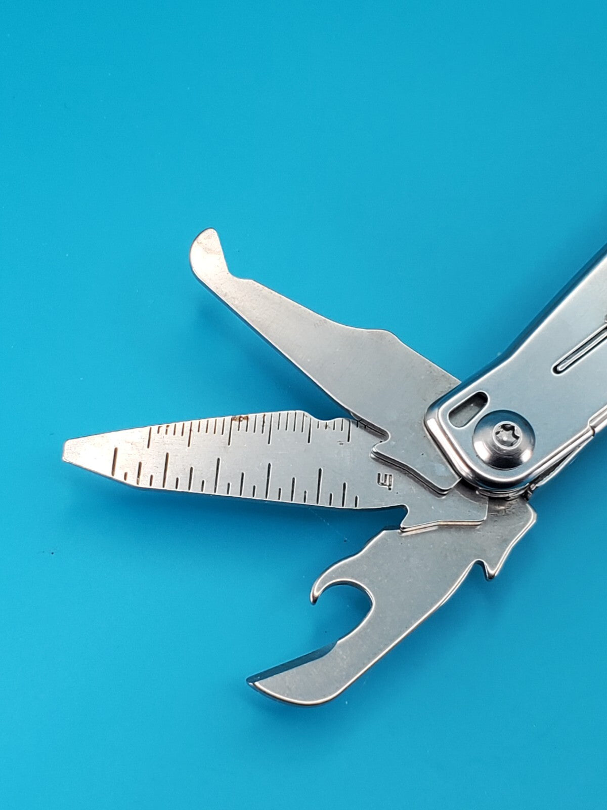 LEATHERMAN WINGMAN MULTI-TOOL! FAST SHIPPING!