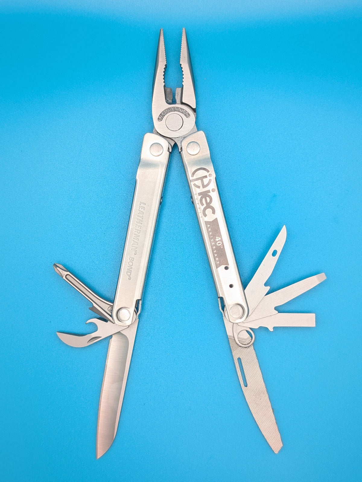 Leatherman Bond Multitool, Stainless Steel Everyday Tool, IEC Supply