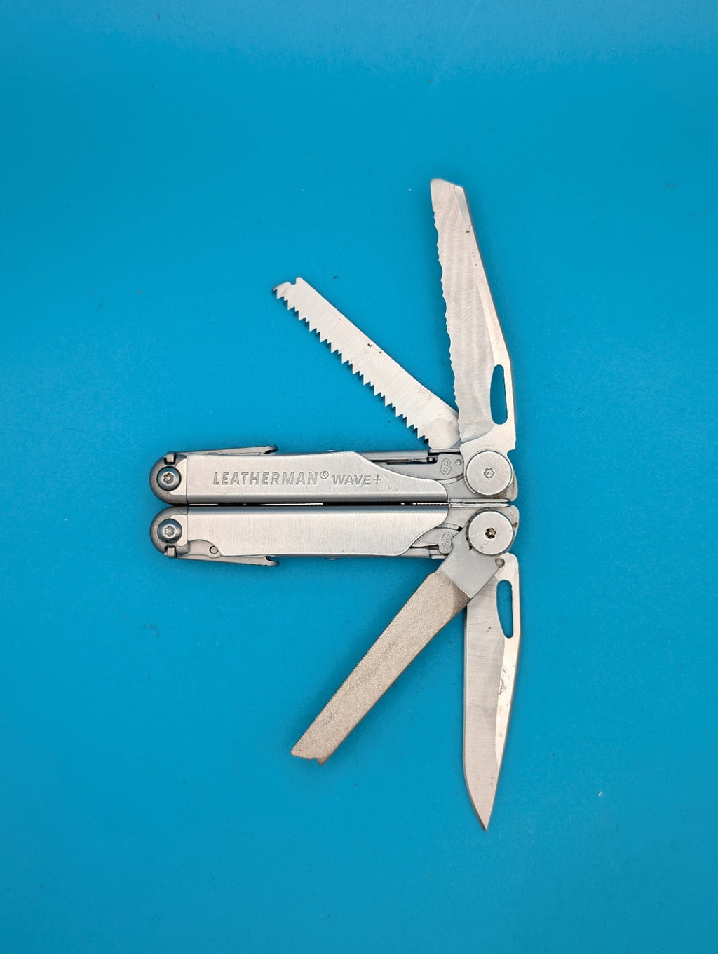 Leatherman Wave Plus + Multi-Tool! FAST SHIPPING! EXCELLENT