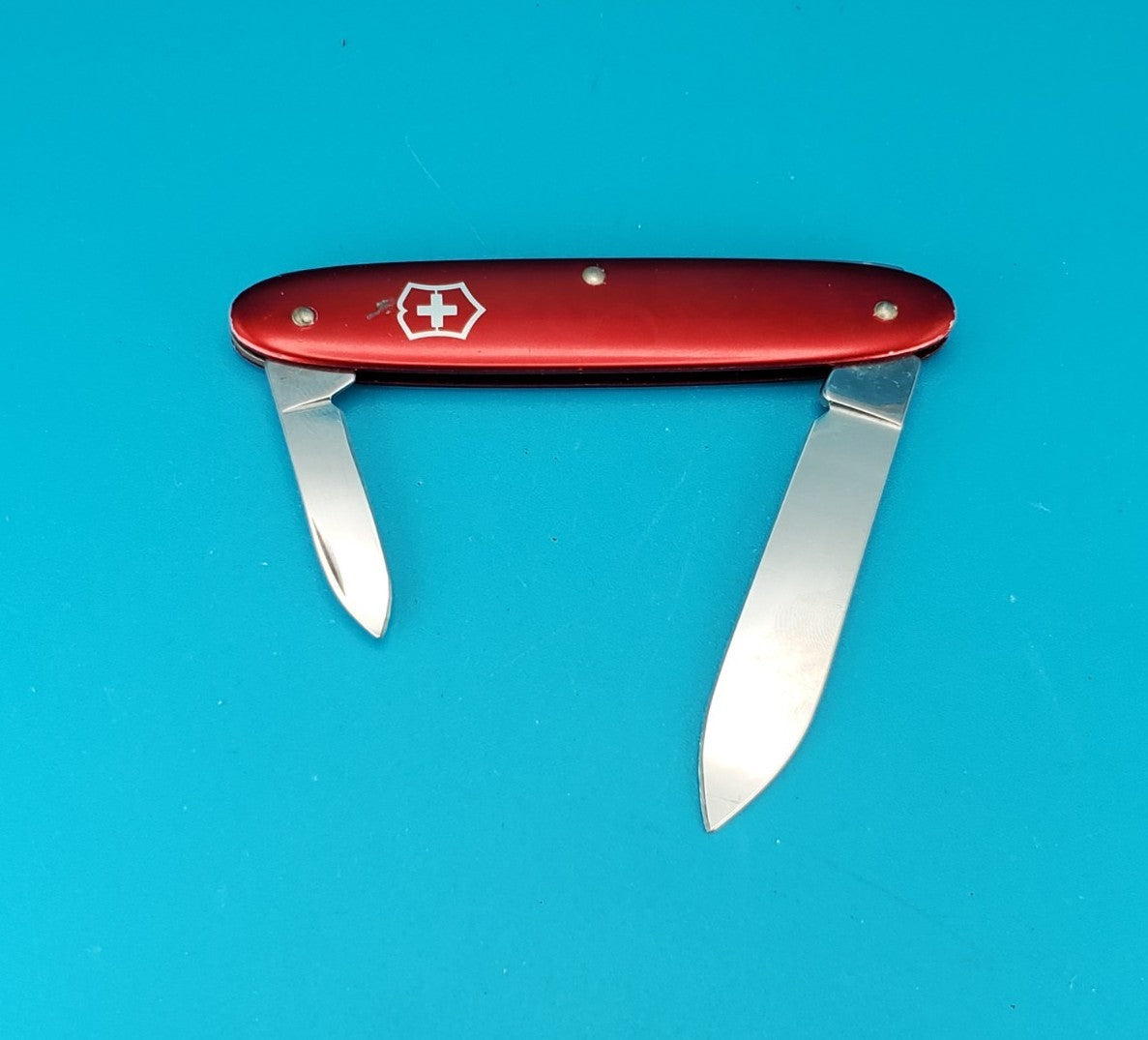 Victorinox Secretary 84mm Red Smooth Alox Swiss Army Knife Multi Tool! *CRYOVAC*