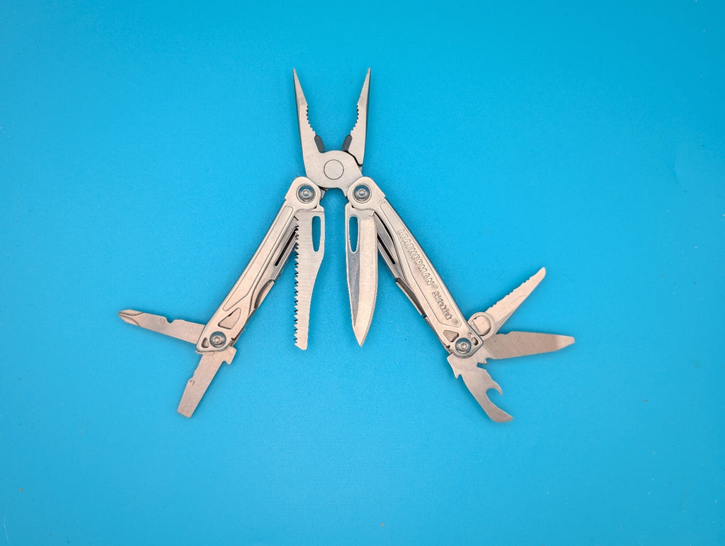 Leatherman Sidekick Multi-Tool, Knife, Pliers, Saw, Stainless! With Sheath!