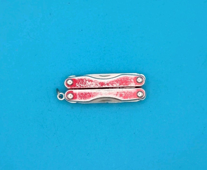 Leatherman Squirt ES4 USA Radio Shack! Limited Edition!