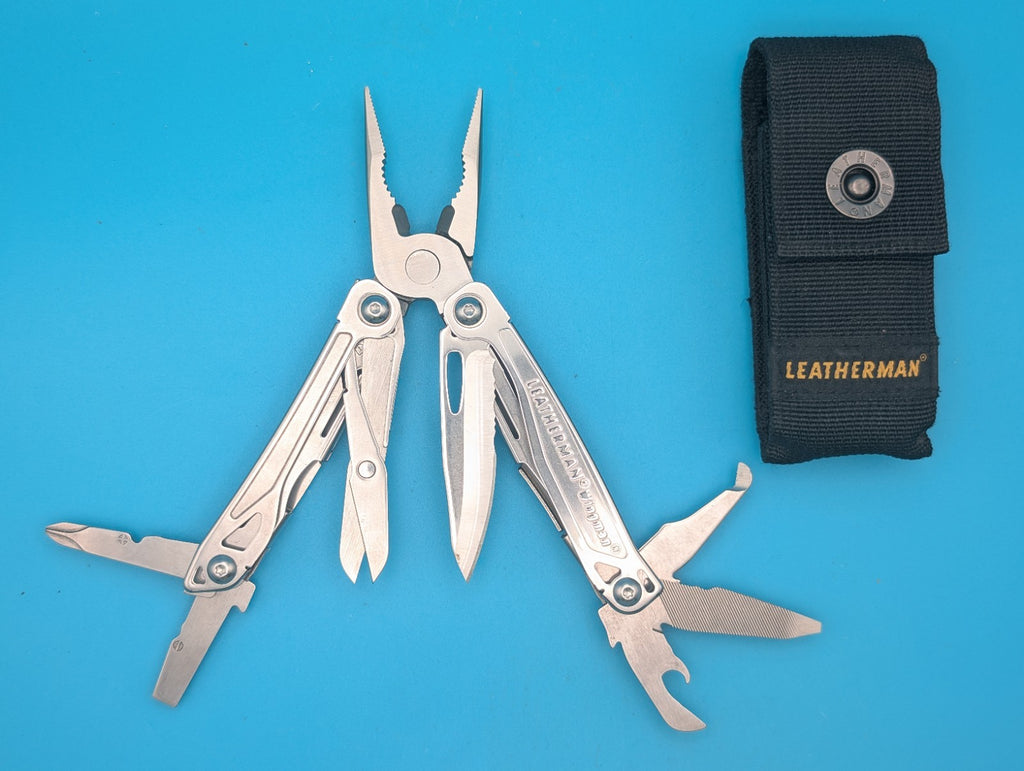 LEATHERMAN WINGMAN MULTI-TOOL! WITH SHEATH! FREE SHIPPING!