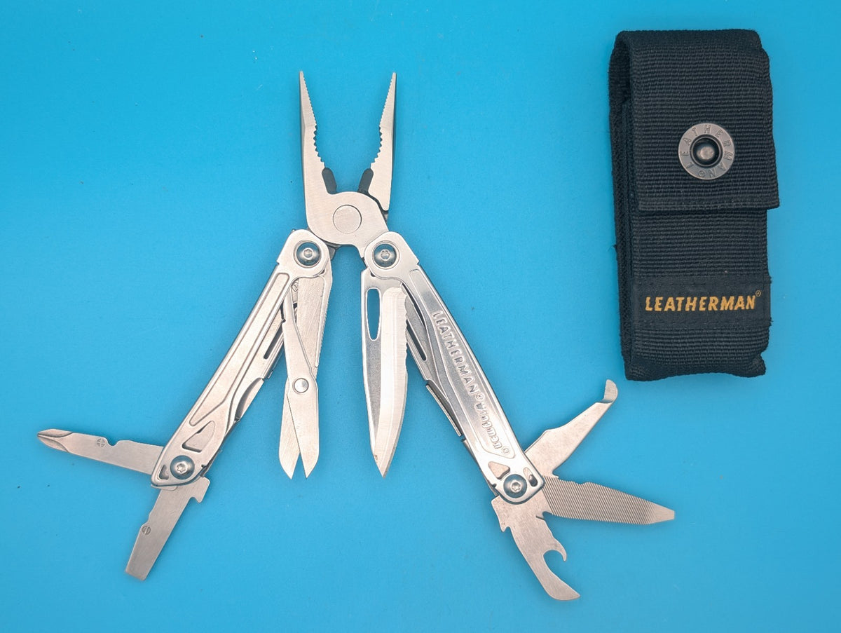 LEATHERMAN WINGMAN MULTI-TOOL! WITH SHEATH! FREE SHIPPING!