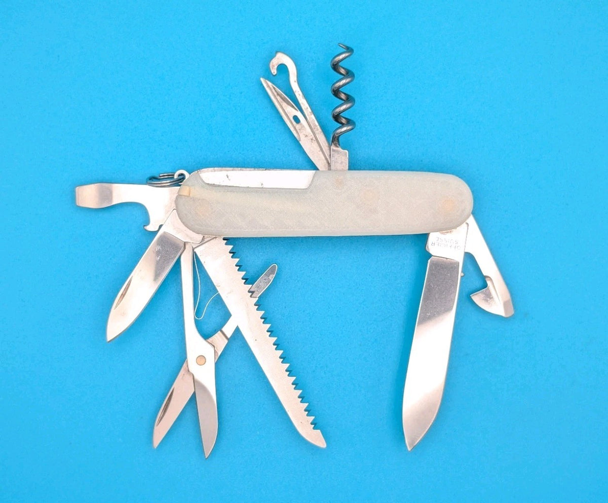 Victorinox Huntsman Glacier Ice Glow in the Dark Swiss Army Knife Multi Tool!