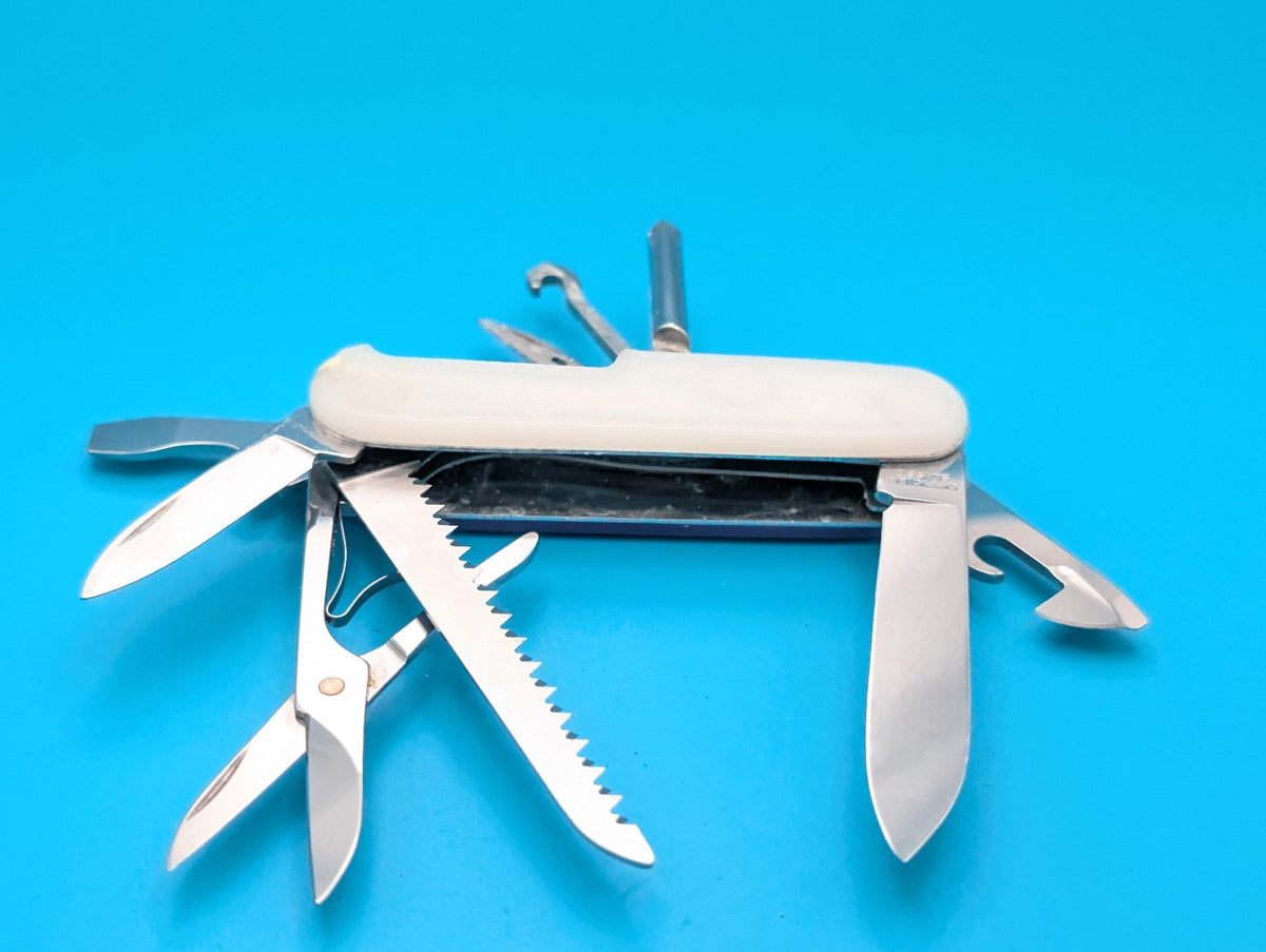 Custom Victorinox Fieldmaster Glow in the Dark Swiss Army Knife Multi Tool!
