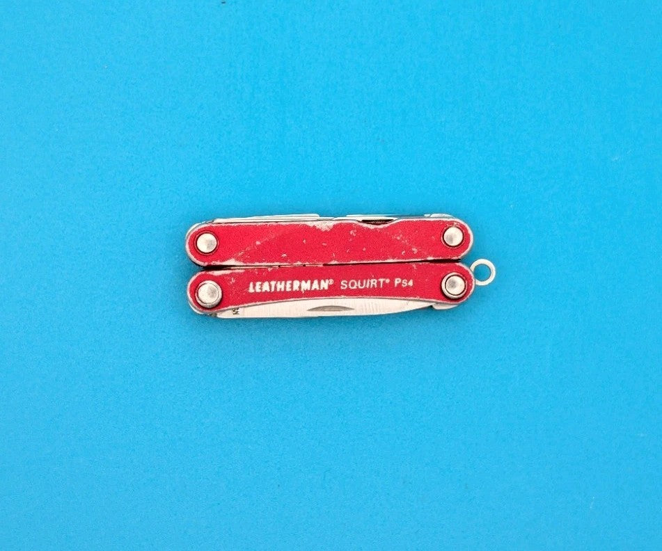 Leatherman SQUIRT PS4 Multi-Tool With Pliers Scissors Knife RED!