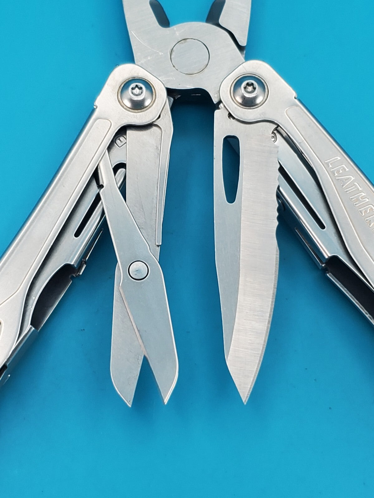 Leatherman Wingman Multi-Tool, "Bozeken"